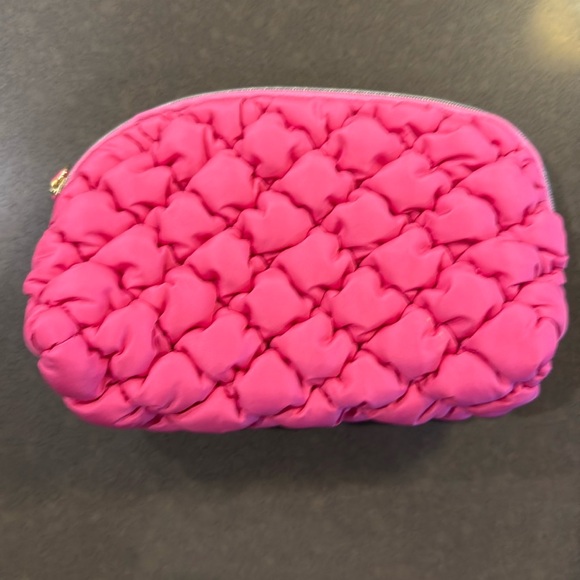 Make up bag - Picture 1 of 3
